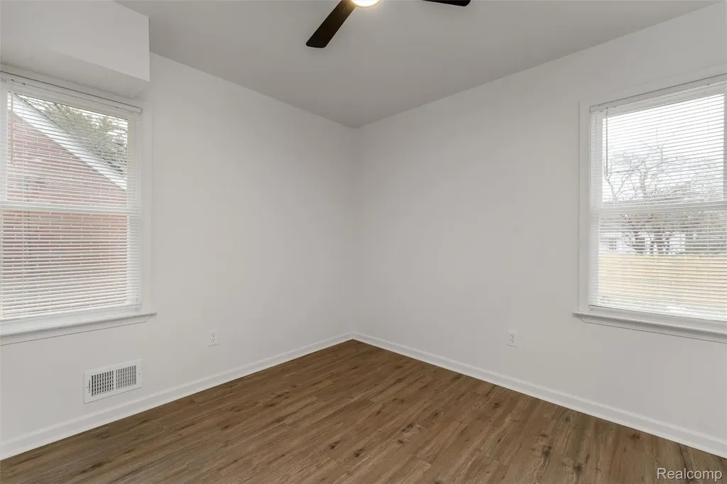 5292 Drexel Street Detroit City MI 48213