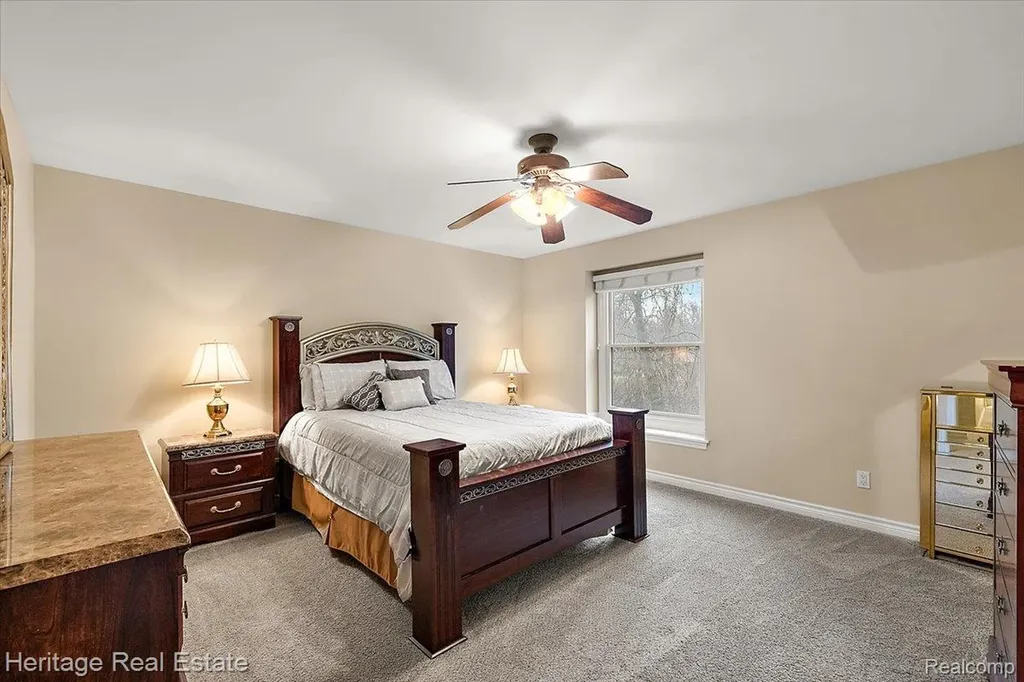 1562 Eagle Trail Oxford Charter Township MI 48371