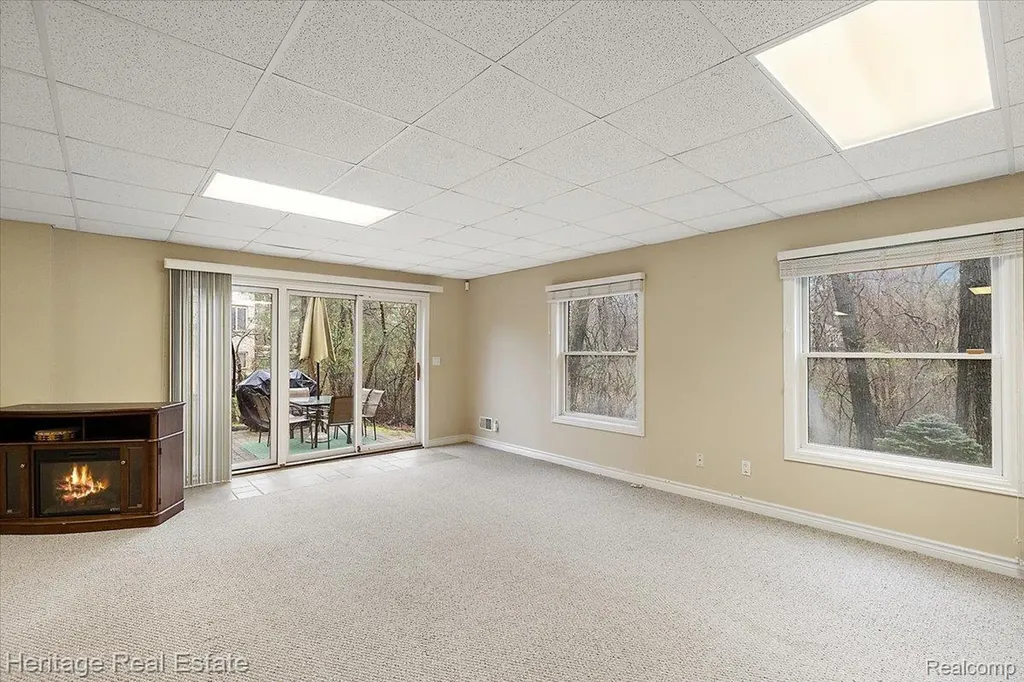 1562 Eagle Trail Oxford Charter Township MI 48371