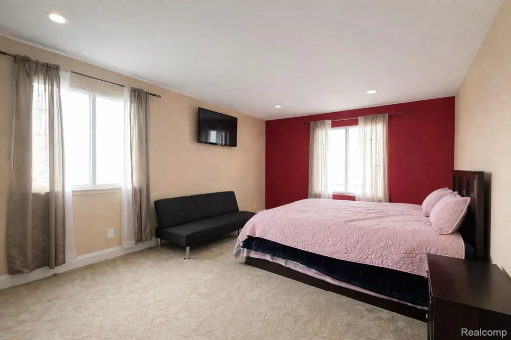 34720 Huntley Drive Sterling Heights City MI 48312