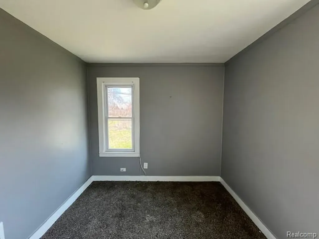 16878 Lilac Street Detroit City MI 48221