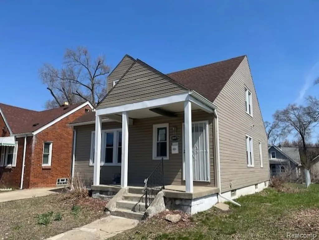 16878 Lilac Street Detroit City MI 48221