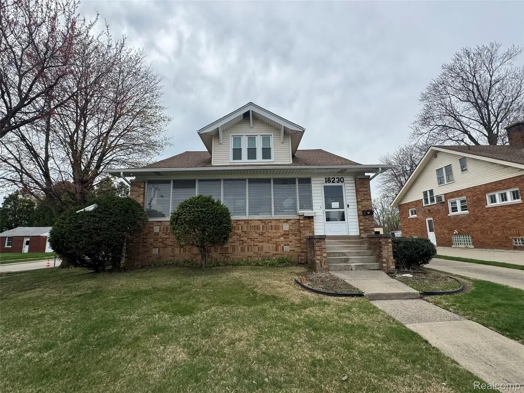 18230 Frazho Road Roseville City MI 48066