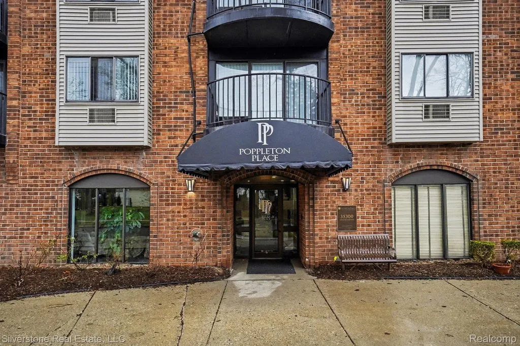 35300 Woodward Avenue Birmingham City MI 48009