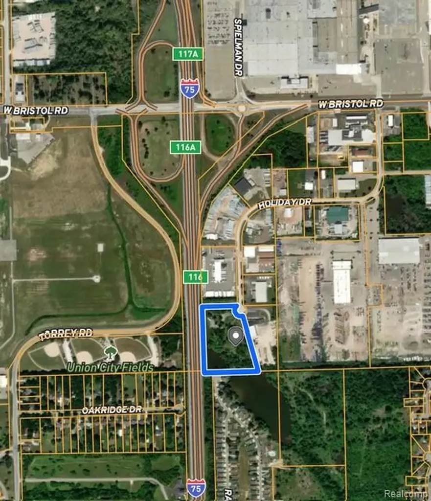 Vl Holiday Drive Flint Charter Township MI 48507