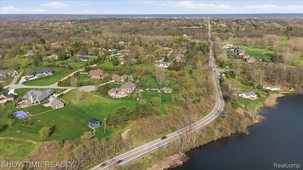 69225 Lake Point Court Bruce Township MI 48065