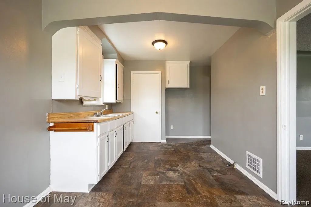 18037 Ferguson Street Detroit City MI 48235