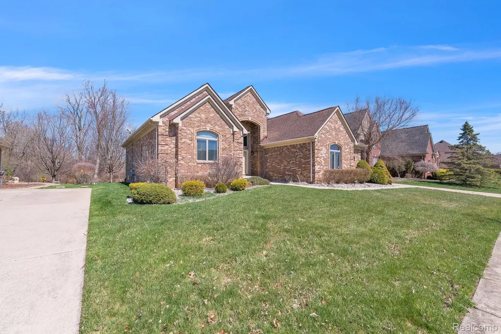 47081 Hidden River Circle N Canton Charter Township MI 48188
