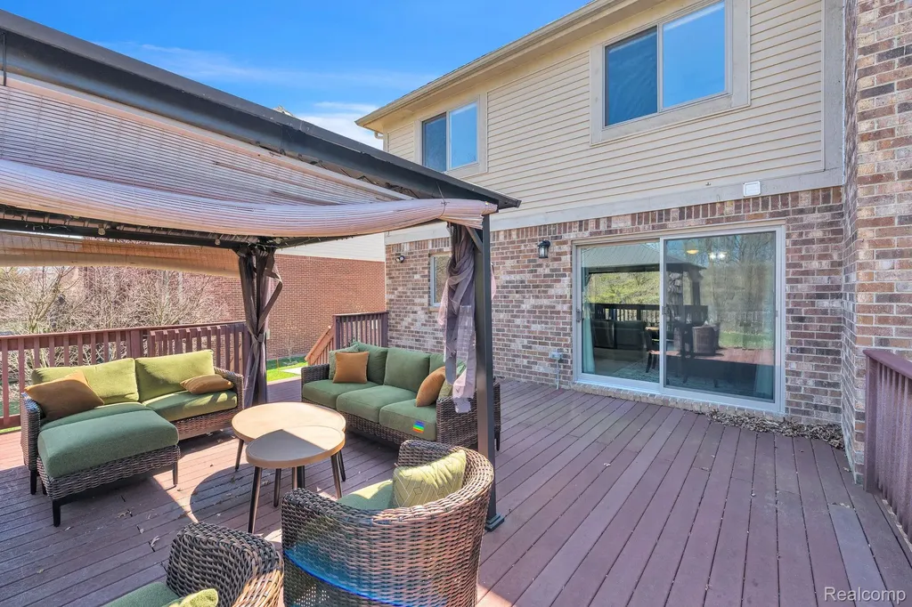 47081 Hidden River Circle N Canton Charter Township MI 48188