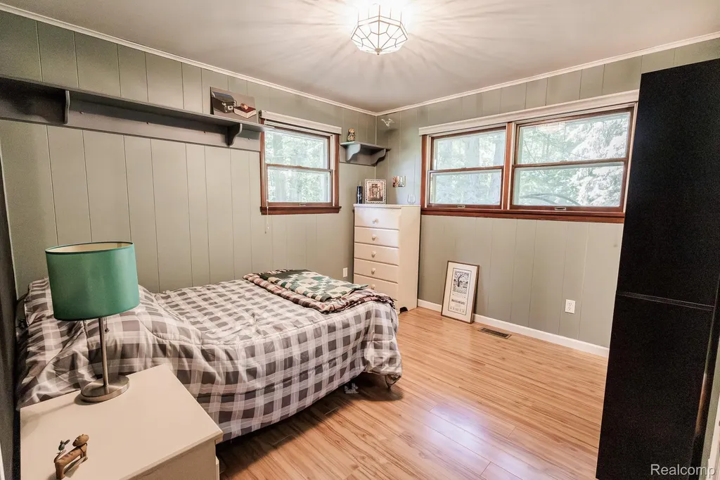 8197 Irish Road Millington Township MI 48746