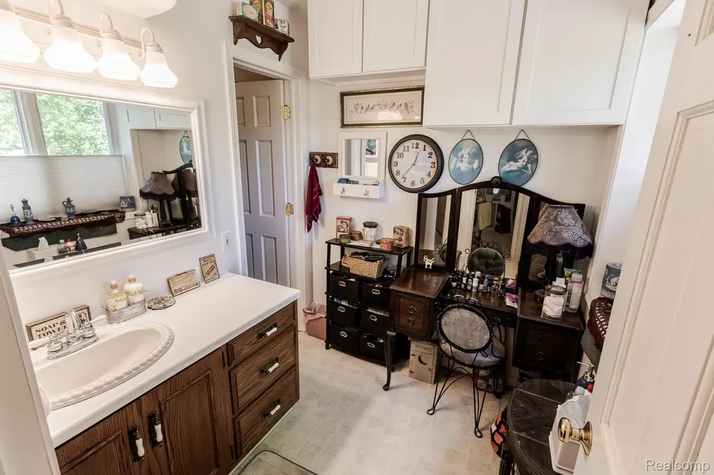 8197 Irish Road Millington Township MI 48746