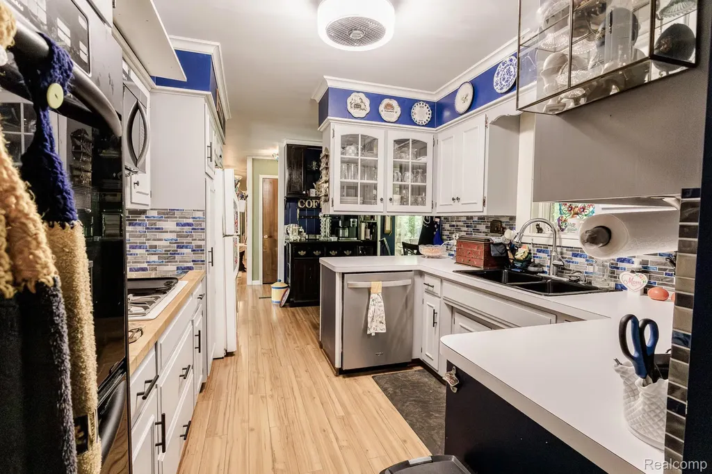 8197 Irish Road Millington Township MI 48746