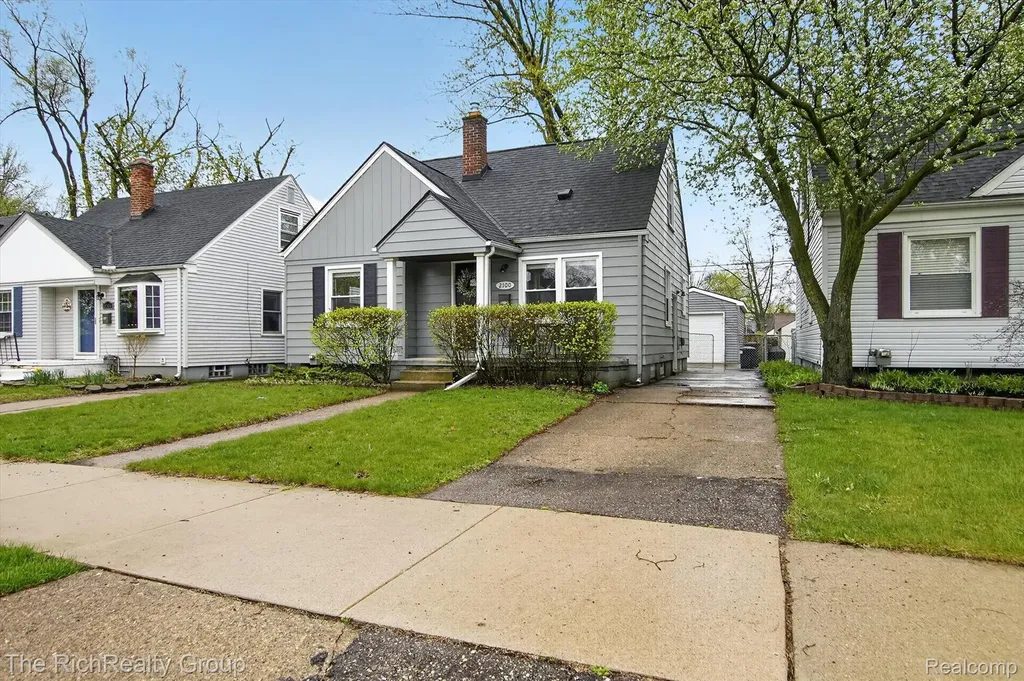 2100 Brockton Avenue Royal Oak City MI 48067