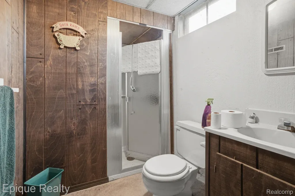 2491 Valley Church Drive Thetford Township MI 48420