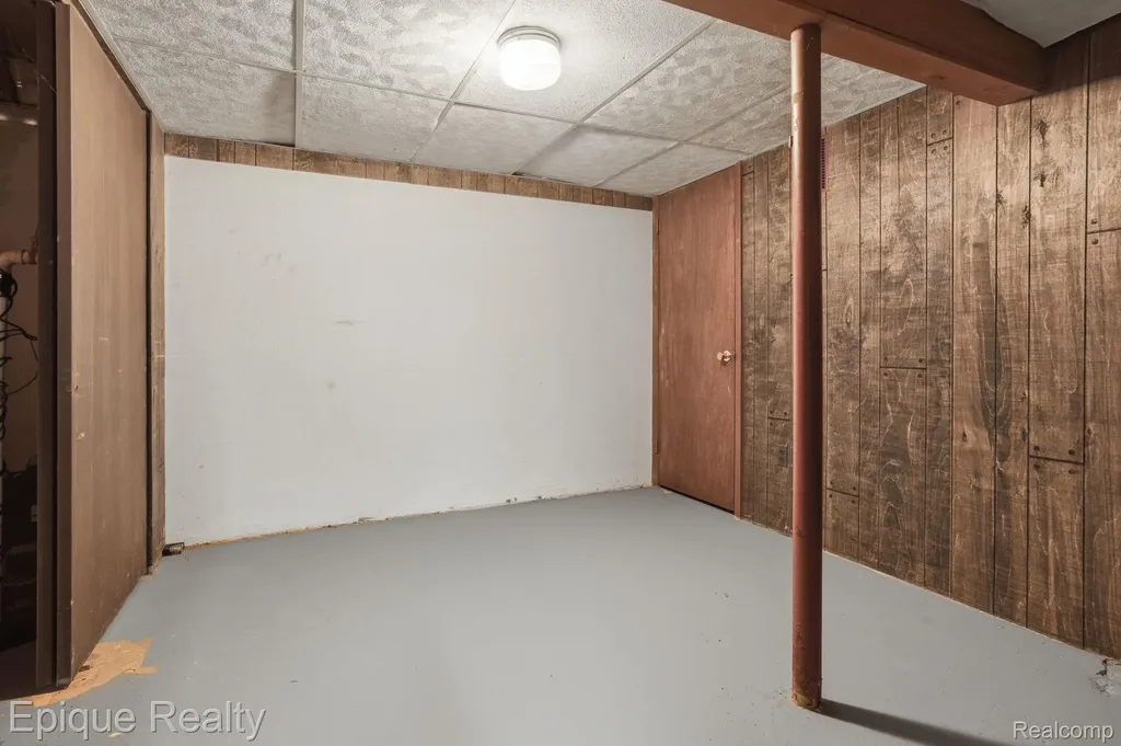 2491 Valley Church Drive Thetford Township MI 48420