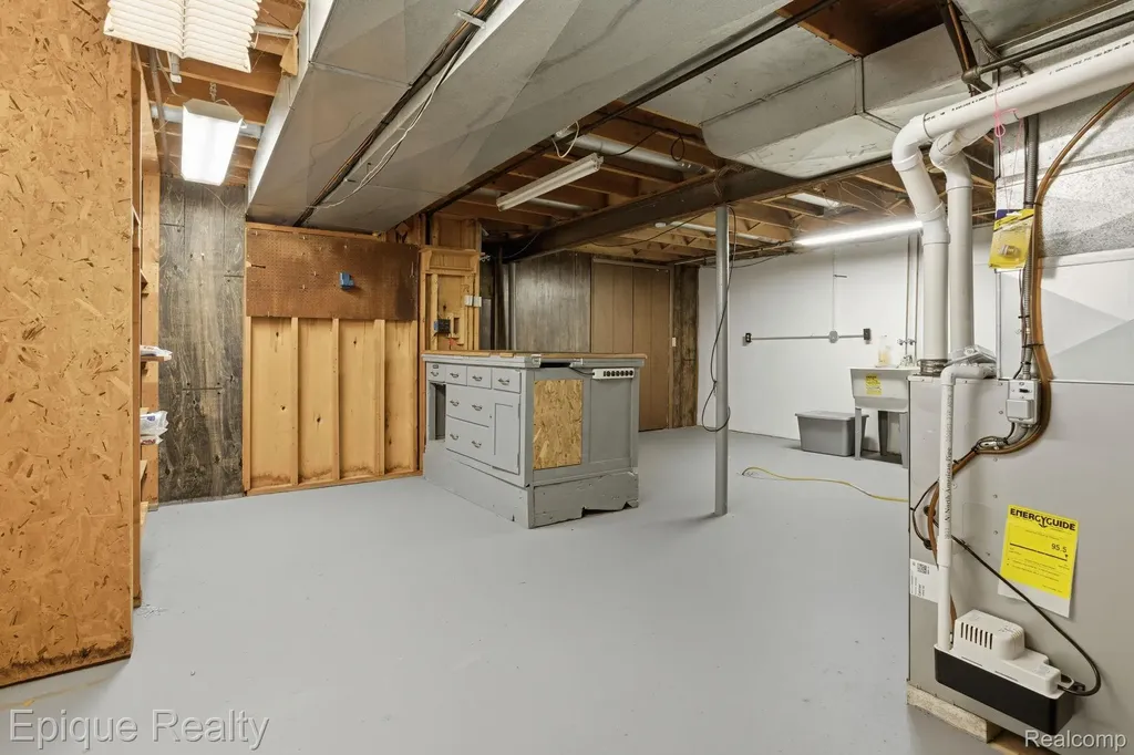 2491 Valley Church Drive Thetford Township MI 48420