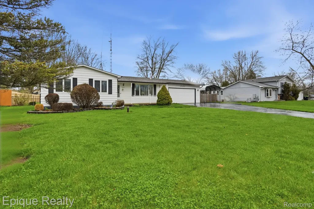 2491 Valley Church Drive Thetford Township MI 48420