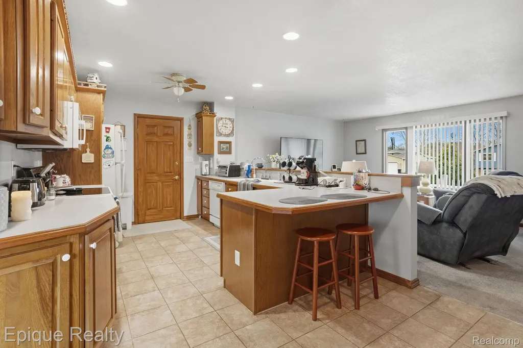2491 Valley Church Drive Thetford Township MI 48420