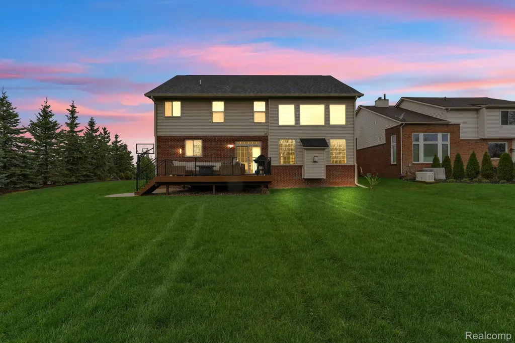1002 Carriage Trace Boulevard South Lyon City MI 48178