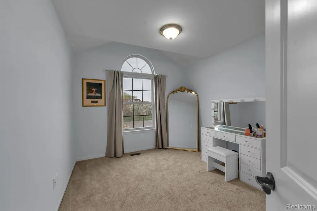1002 Carriage Trace Boulevard South Lyon City MI 48178