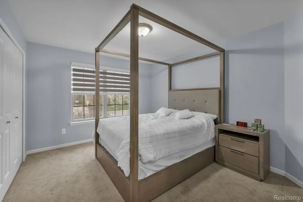 1002 Carriage Trace Boulevard South Lyon City MI 48178