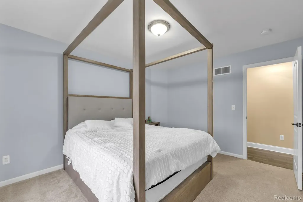 1002 Carriage Trace Boulevard South Lyon City MI 48178