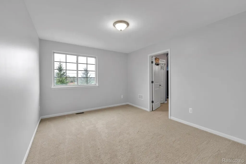 1002 Carriage Trace Boulevard South Lyon City MI 48178