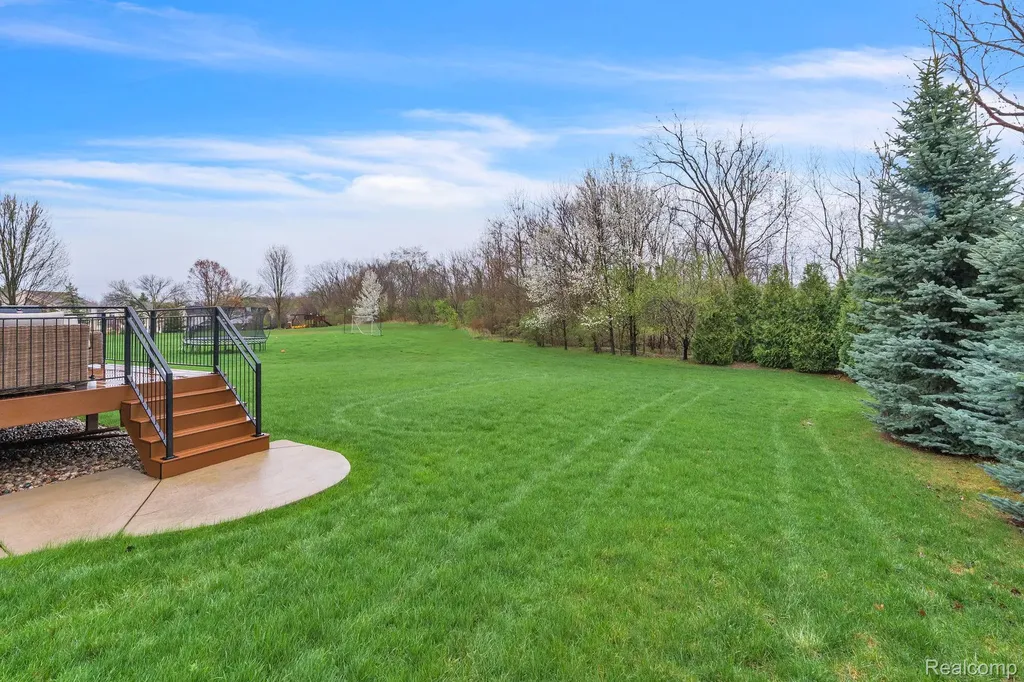 1002 Carriage Trace Boulevard South Lyon City MI 48178