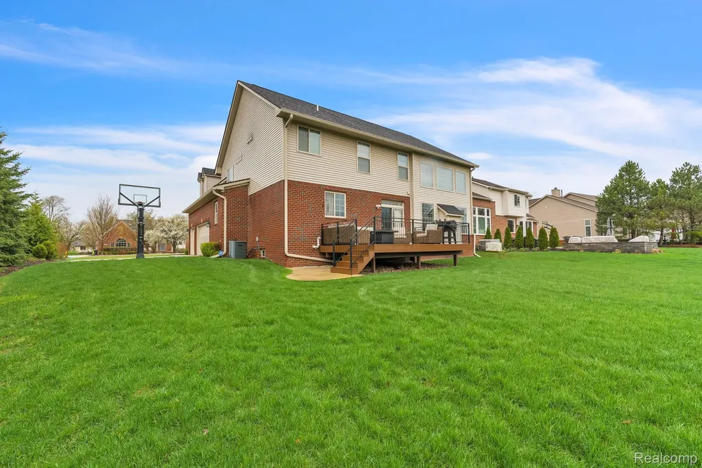 1002 Carriage Trace Boulevard South Lyon City MI 48178