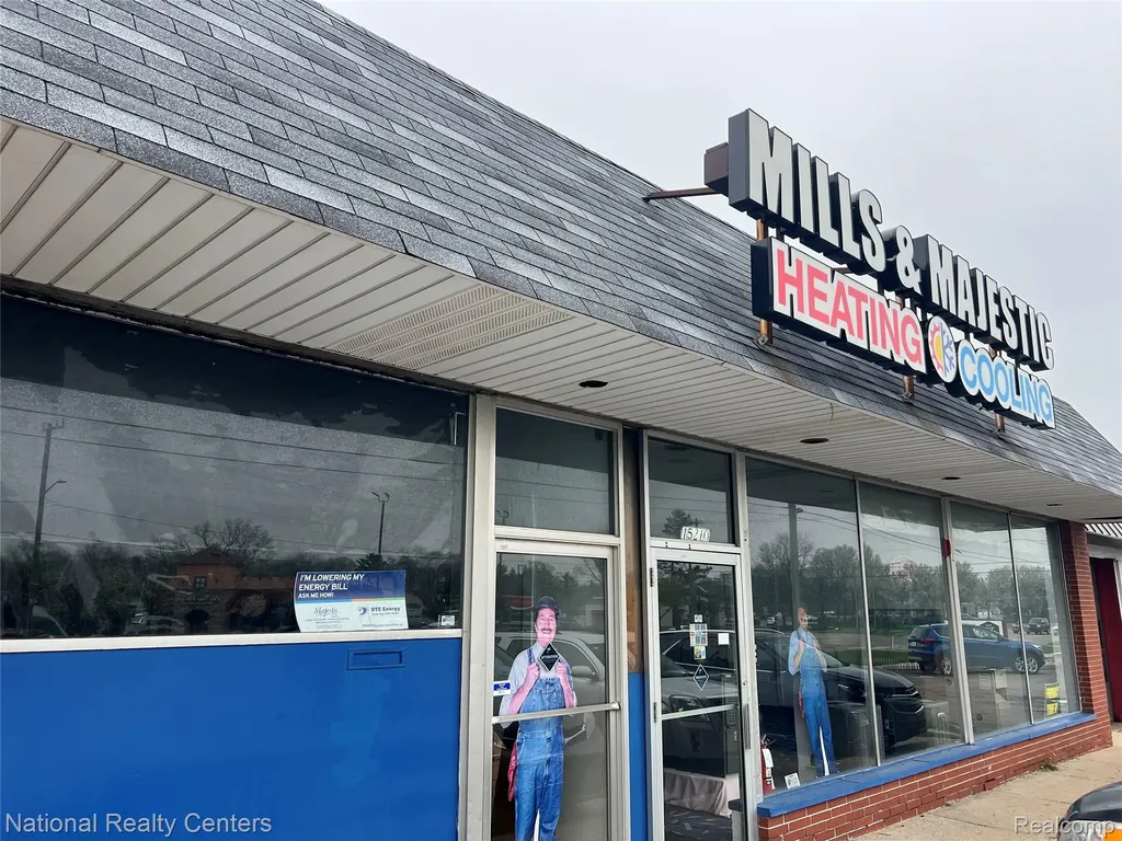 15210 Middlebelt Road Livonia City MI 48154