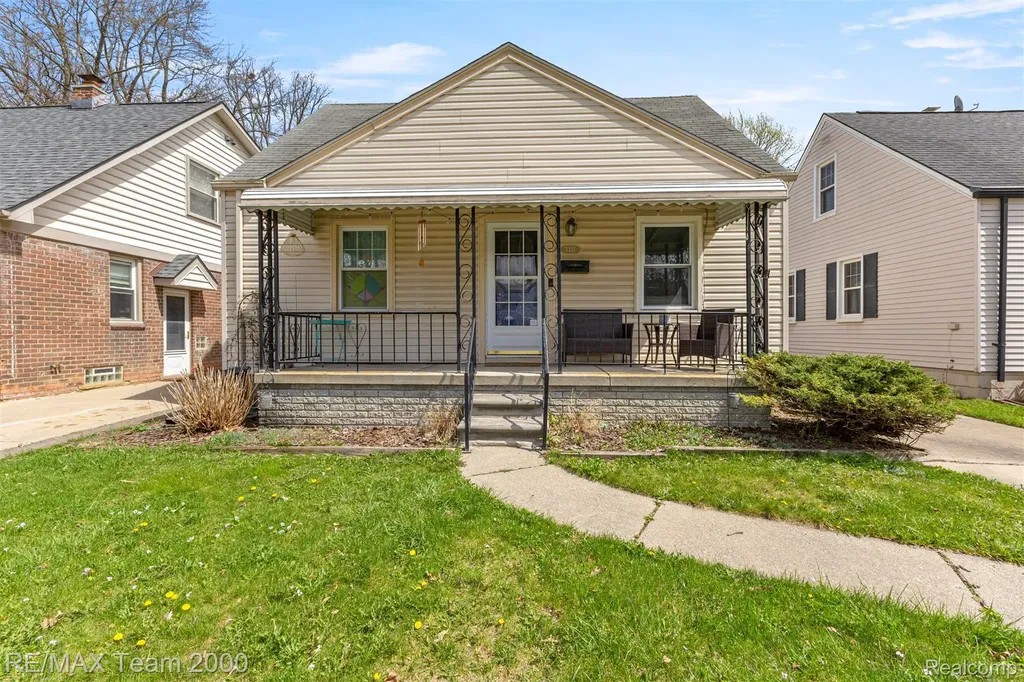 3337 Edgewood Street Dearborn City MI 48124