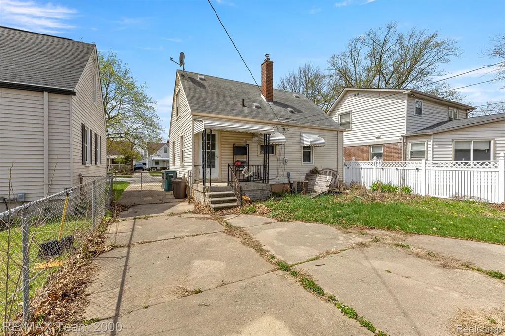 3337 Edgewood Street Dearborn City MI 48124