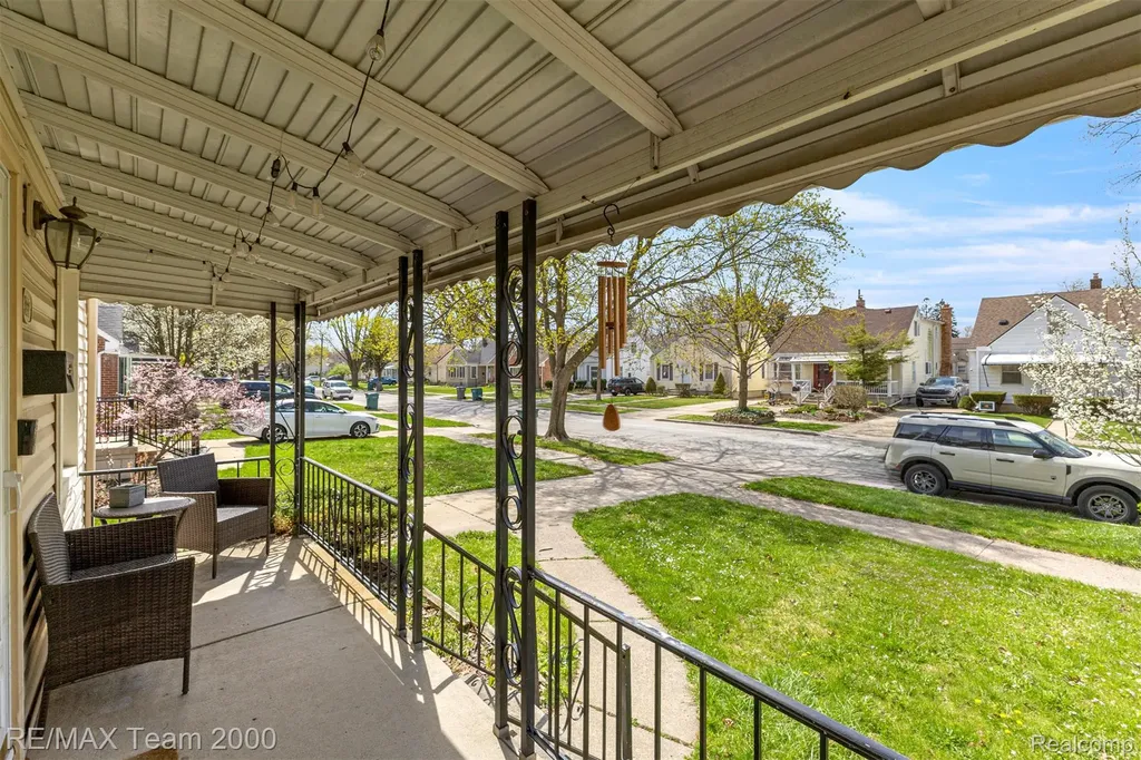 3337 Edgewood Street Dearborn City MI 48124
