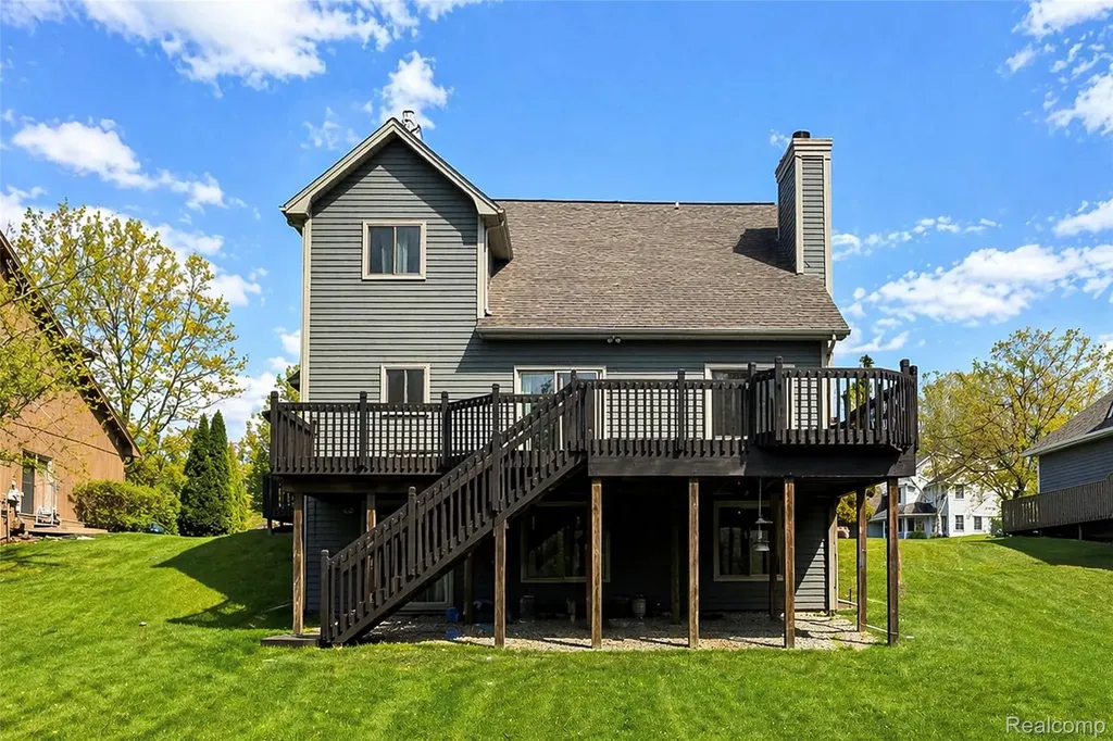 461 Alexander Drive Commerce Charter Township MI 48390