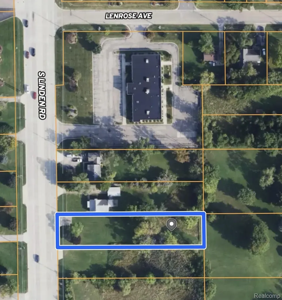 1421 S Linden Road Flint Charter Township MI 48532