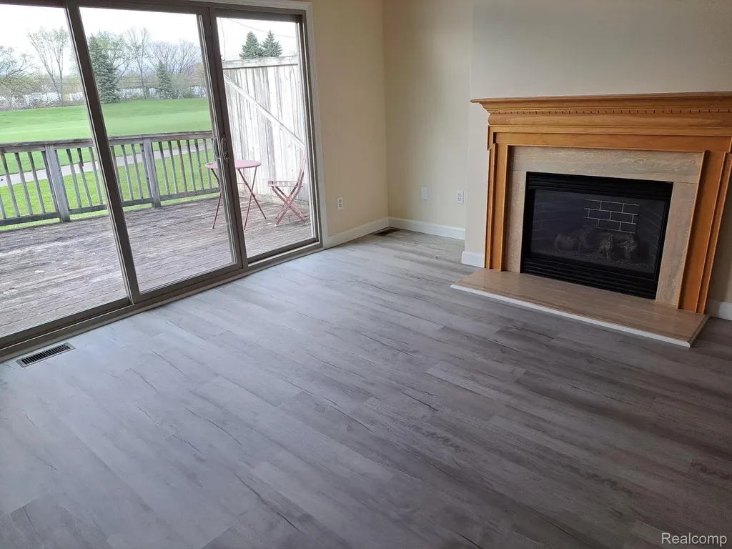 32526 Gateway Drive Romulus City MI 48174
