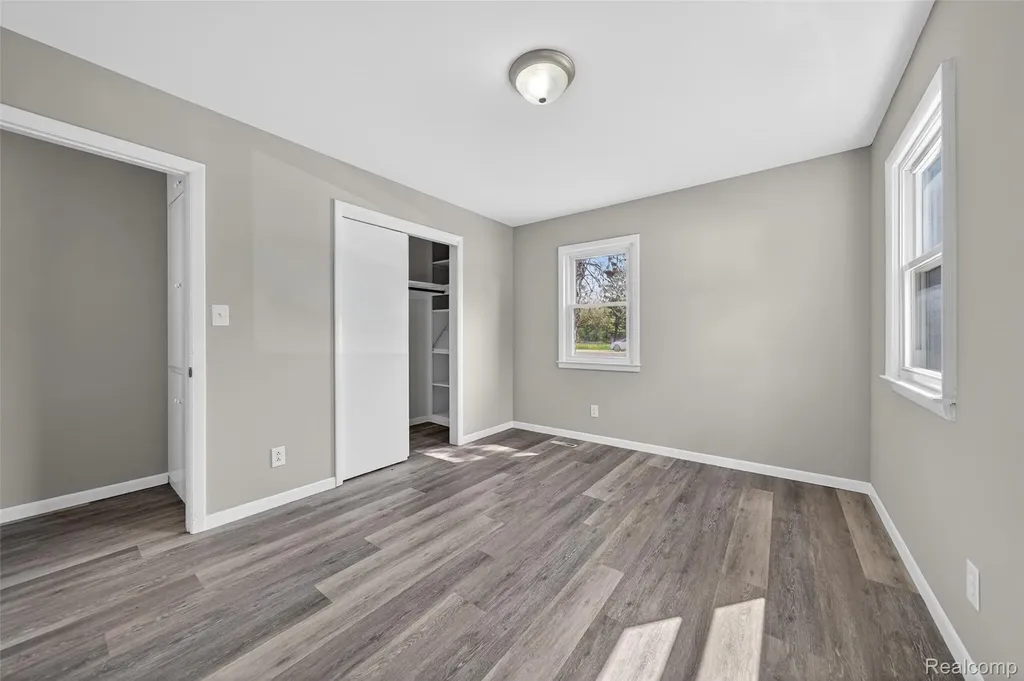5357 Sashabaw Road Independence Charter Township MI 48346