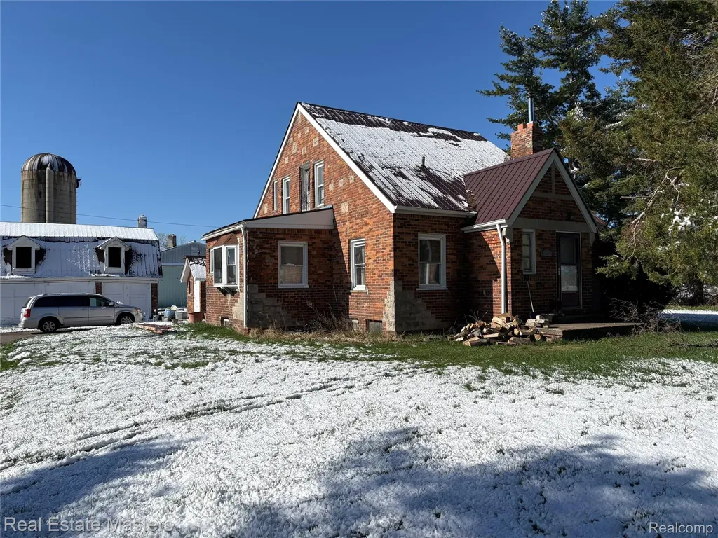 4237 Jeddo Road Burtchville Township MI 48059