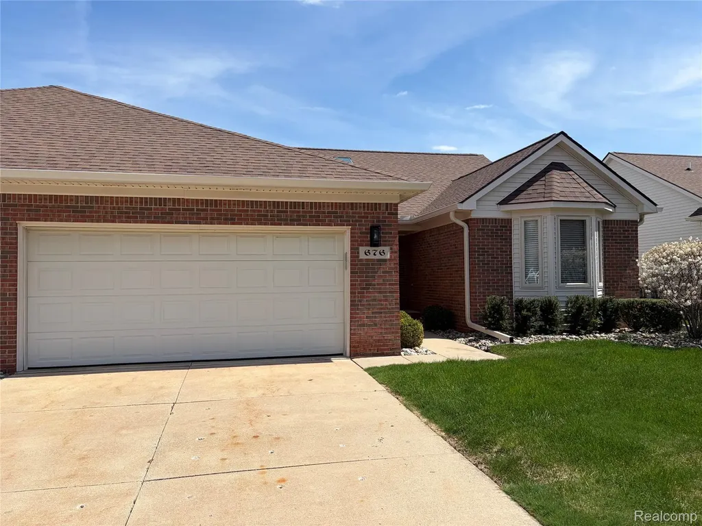676 Snowbird Circle W St. Clair City MI 48079