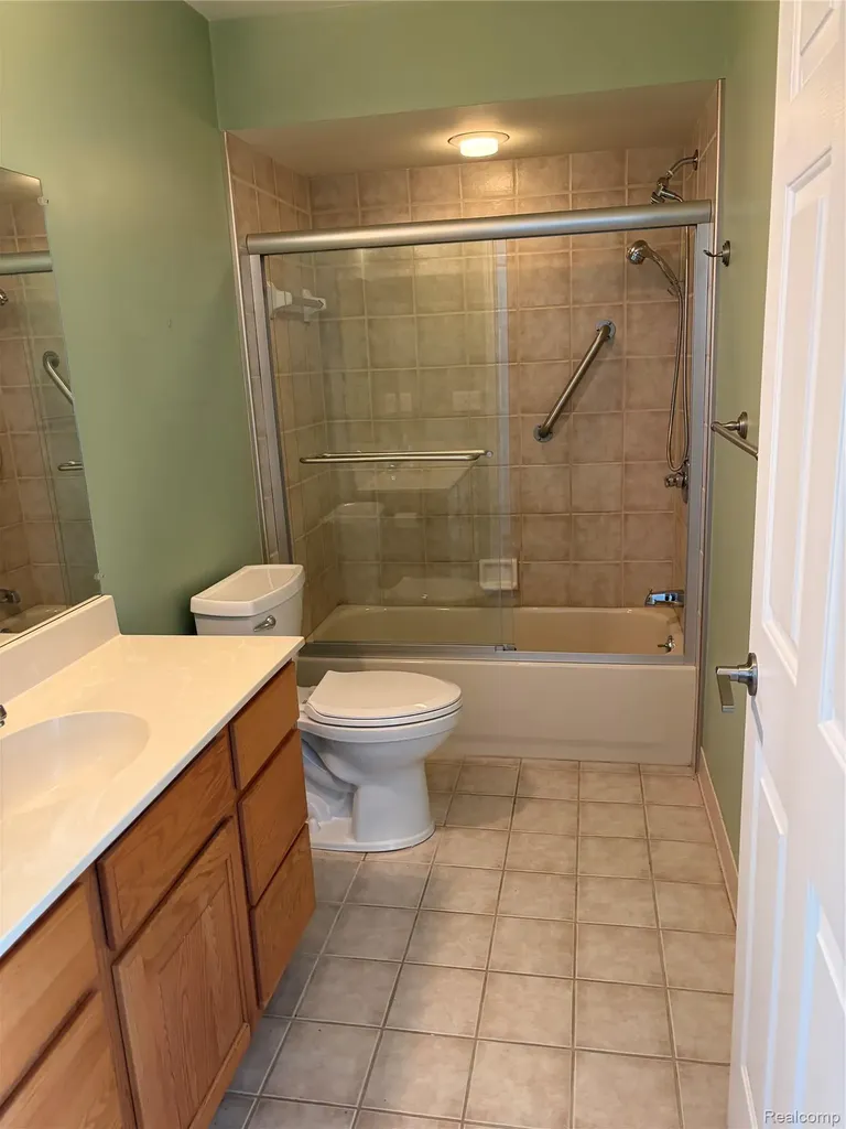 676 Snowbird Circle W St. Clair City MI 48079