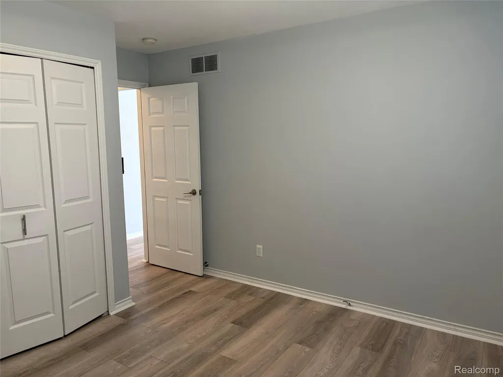 676 Snowbird Circle W St. Clair City MI 48079