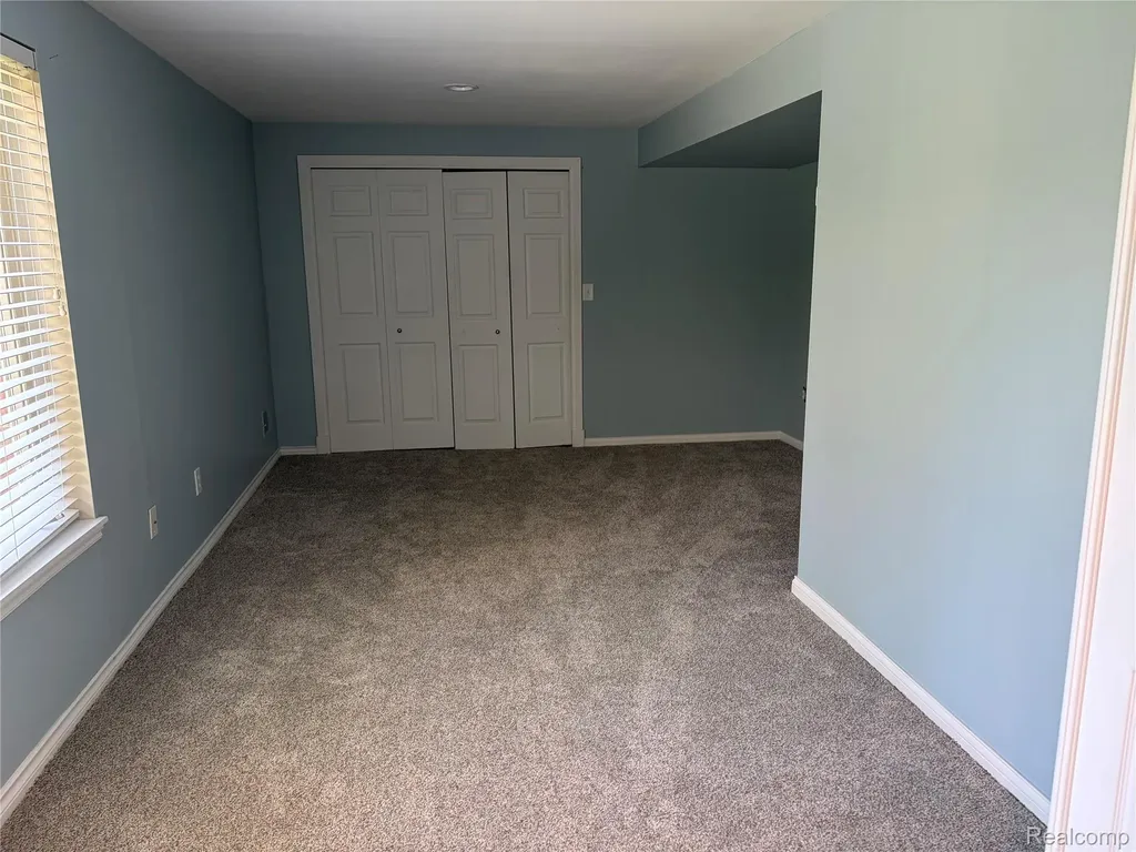 676 Snowbird Circle W St. Clair City MI 48079