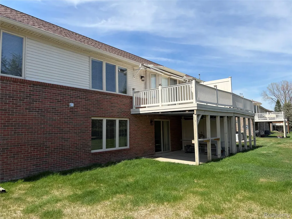 676 Snowbird Circle W St. Clair City MI 48079