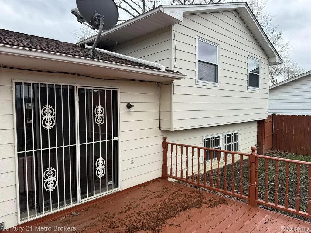 3202 Wolcott Street Flint City MI 48504
