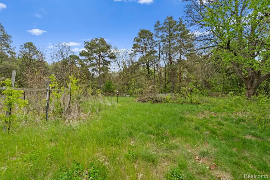 7540 Dexter Pinckney Road Dexter Township MI 48130