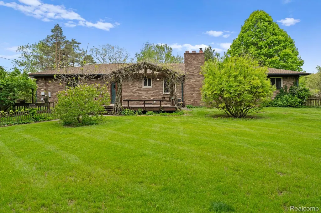 7540 Dexter Pinckney Road Dexter Township MI 48130