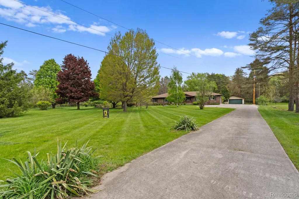 7540 Dexter Pinckney Road Dexter Township MI 48130
