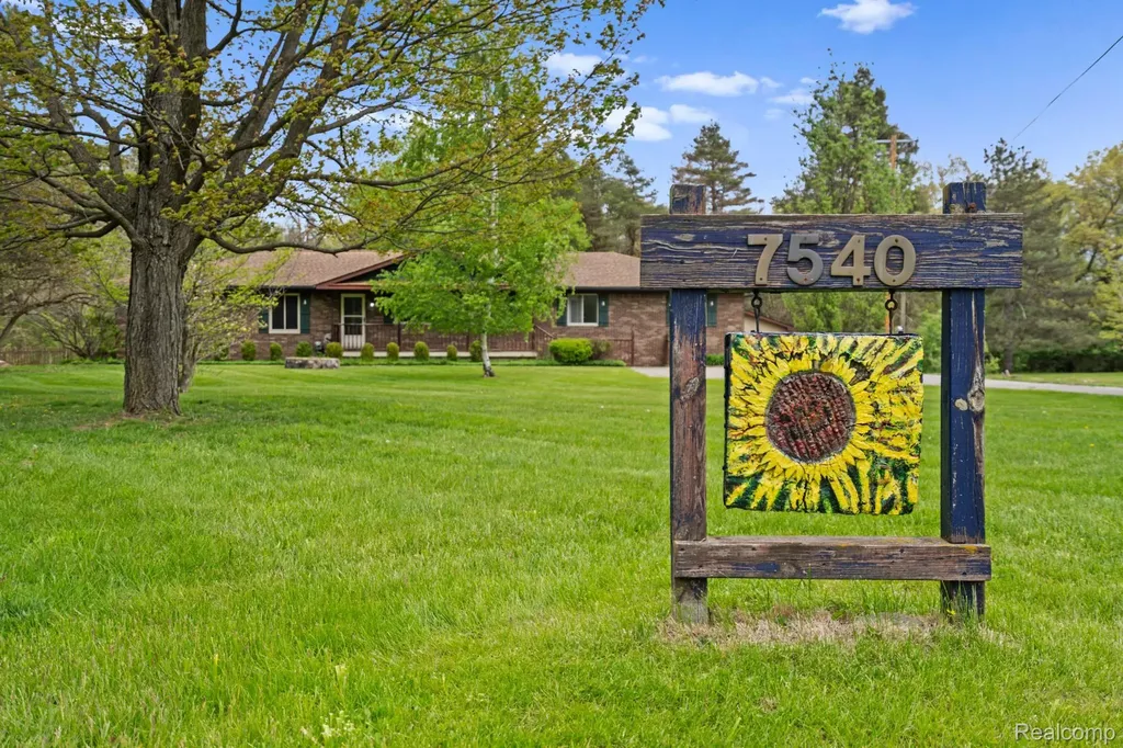 7540 Dexter Pinckney Road Dexter Township MI 48130