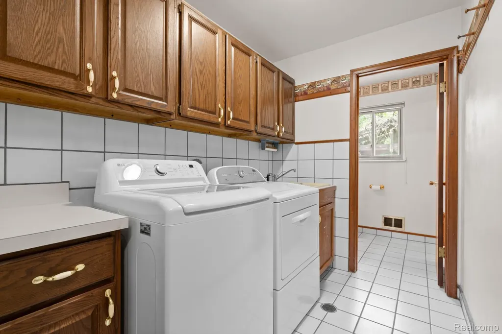 7540 Dexter Pinckney Road Dexter Township MI 48130