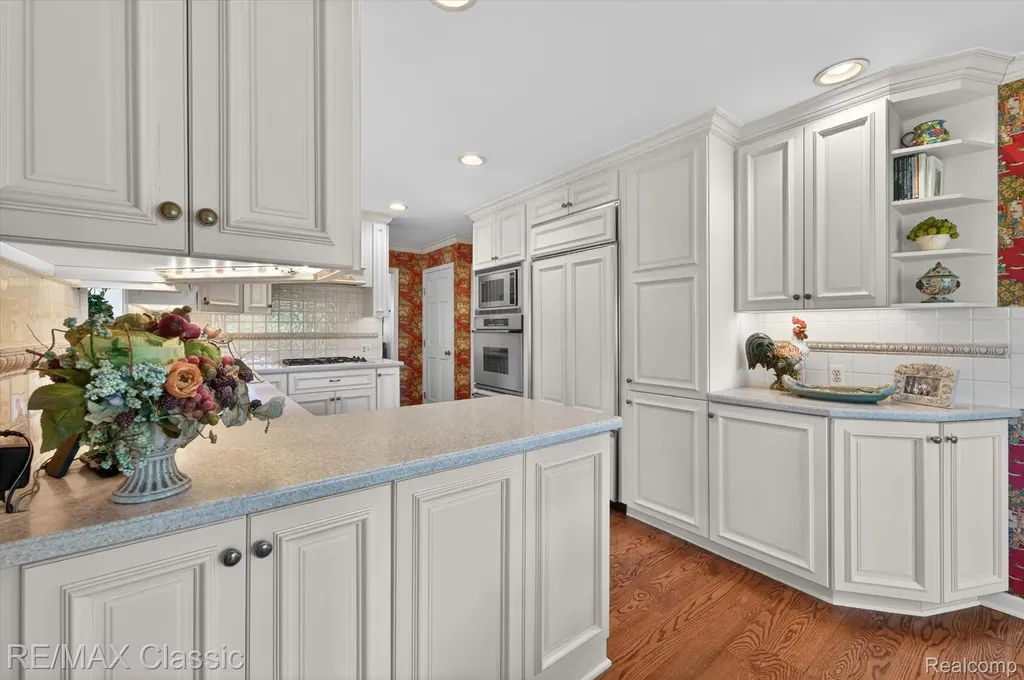 12648 Portsmouth Court Plymouth Charter Township MI 48170
